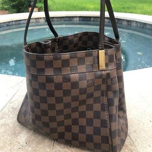 Louis Vuitton Purse